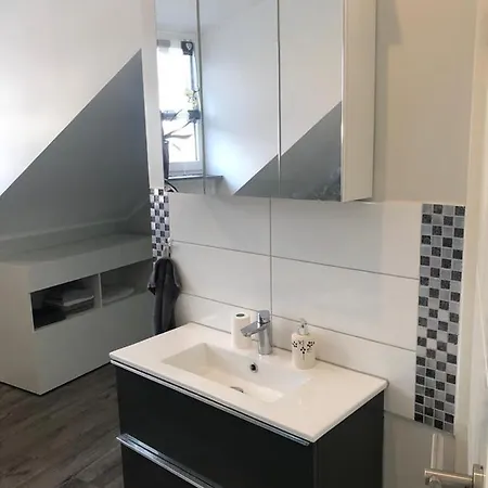 Apartment Bina In *